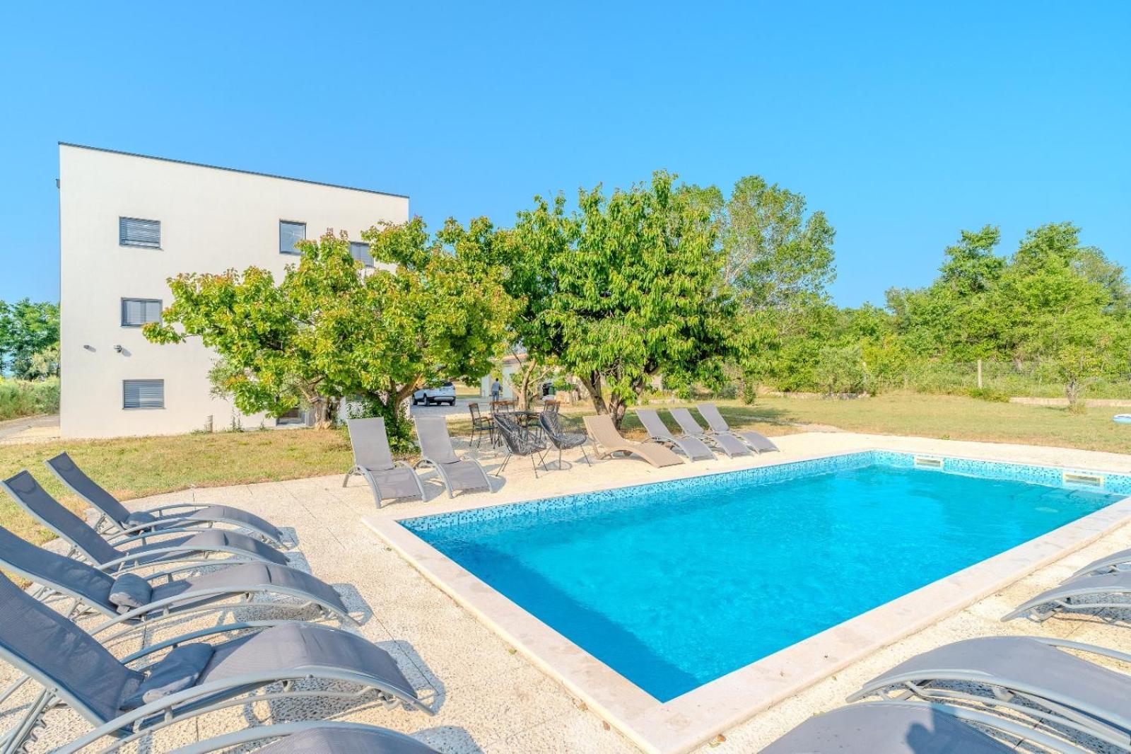 Aenona Sea View * Nin