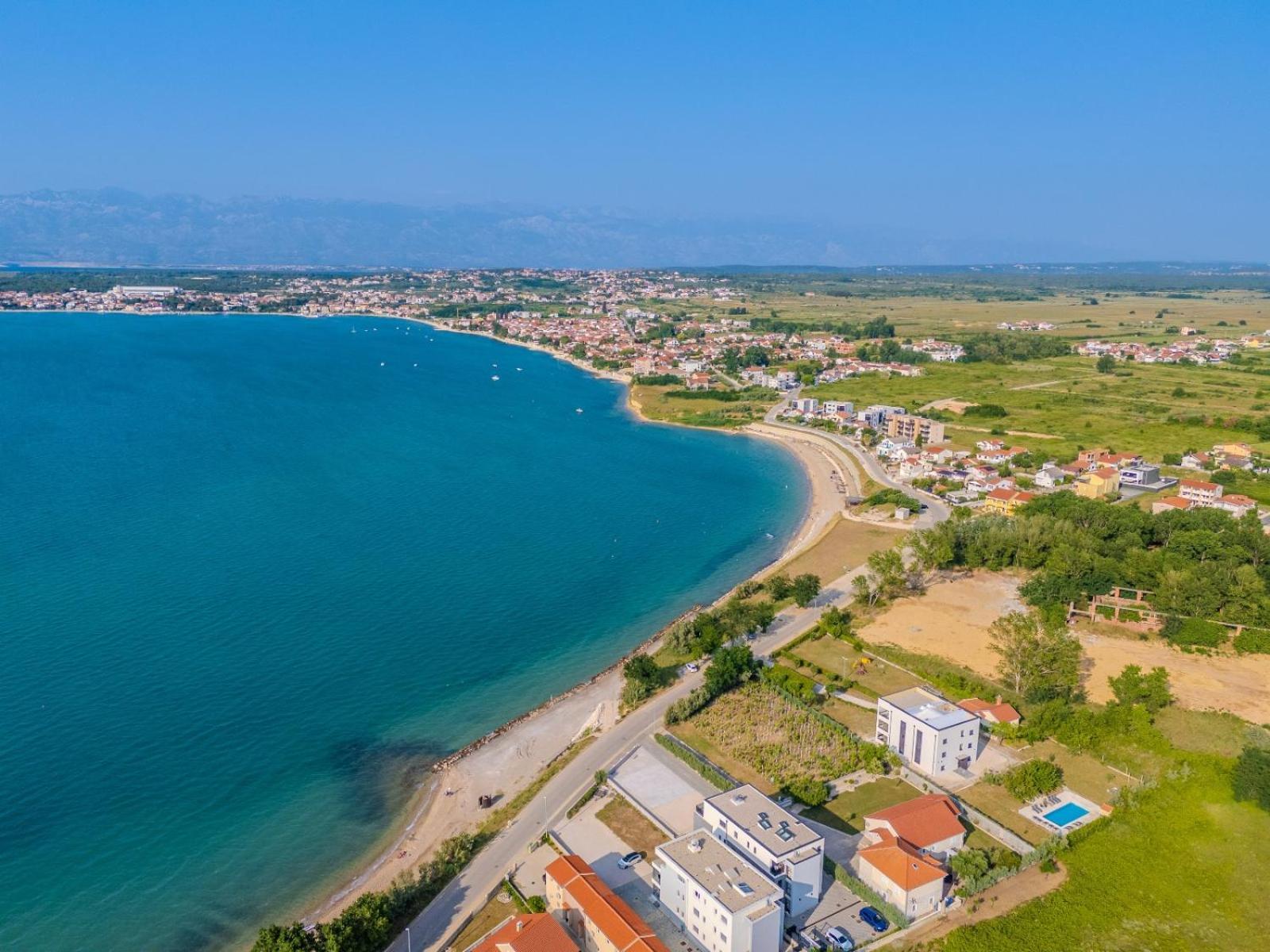 Apartamento Aenona Sea View